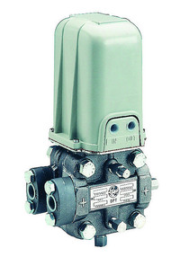 Pneumatic Differential Pressure Transmitter